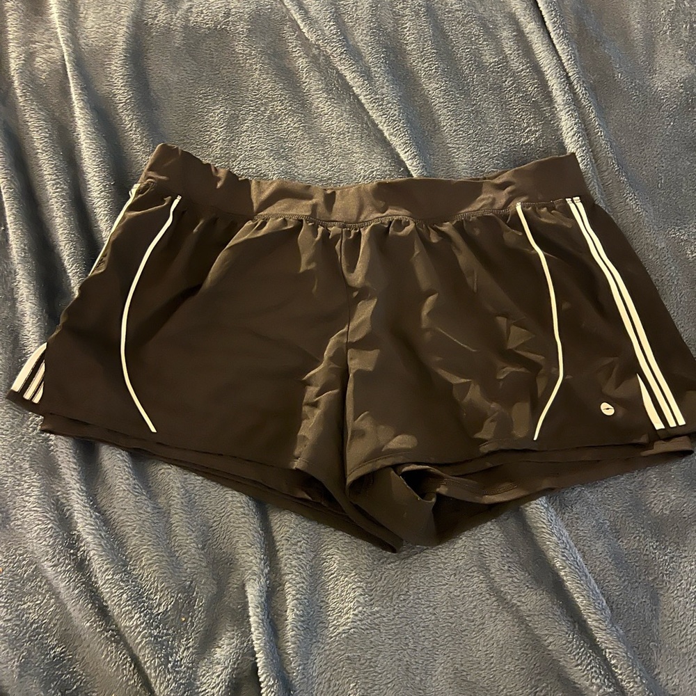 Women shorts